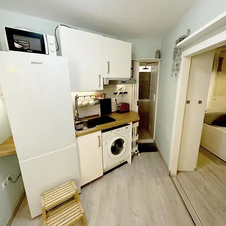 Apartment Estudio Cerca Estacion Bus Y Tren